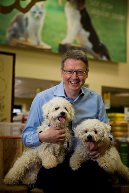 UK’s largest pet store business acquires Vets4Pets