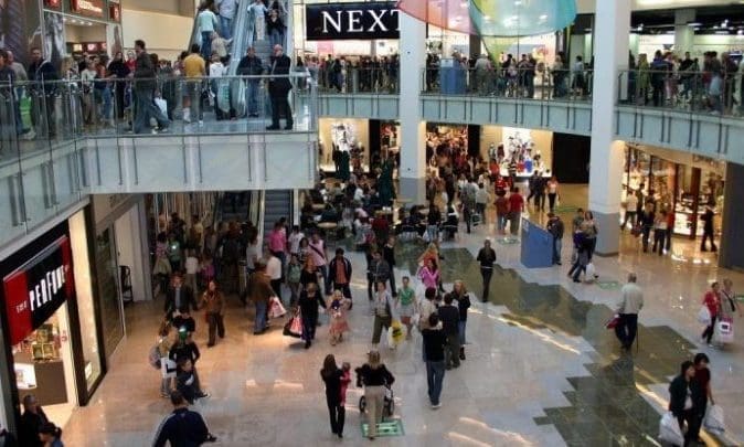 Retail footfall drops in February