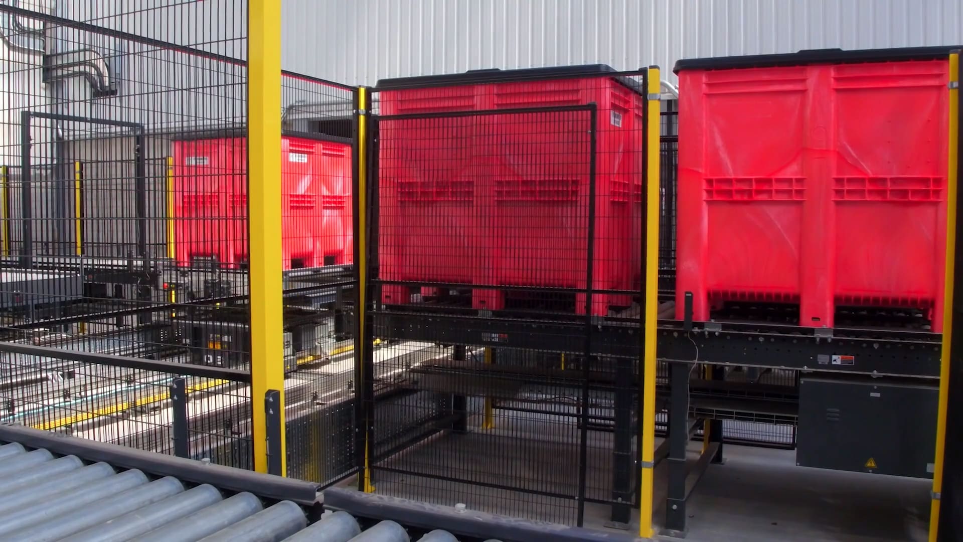 GA Pet Food Partners delivered 20,000 plastic boxes for new facility