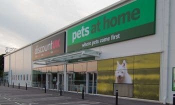 Pets at Home CEO to step down