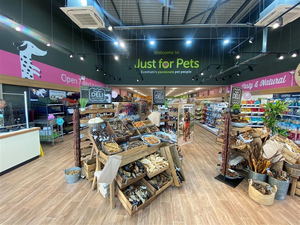Just For Pets opens two new stores