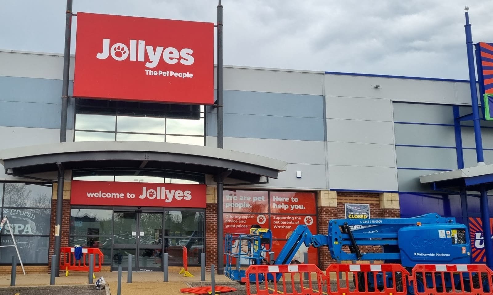 Jollyes reports 10.4% sales growth during December trading period