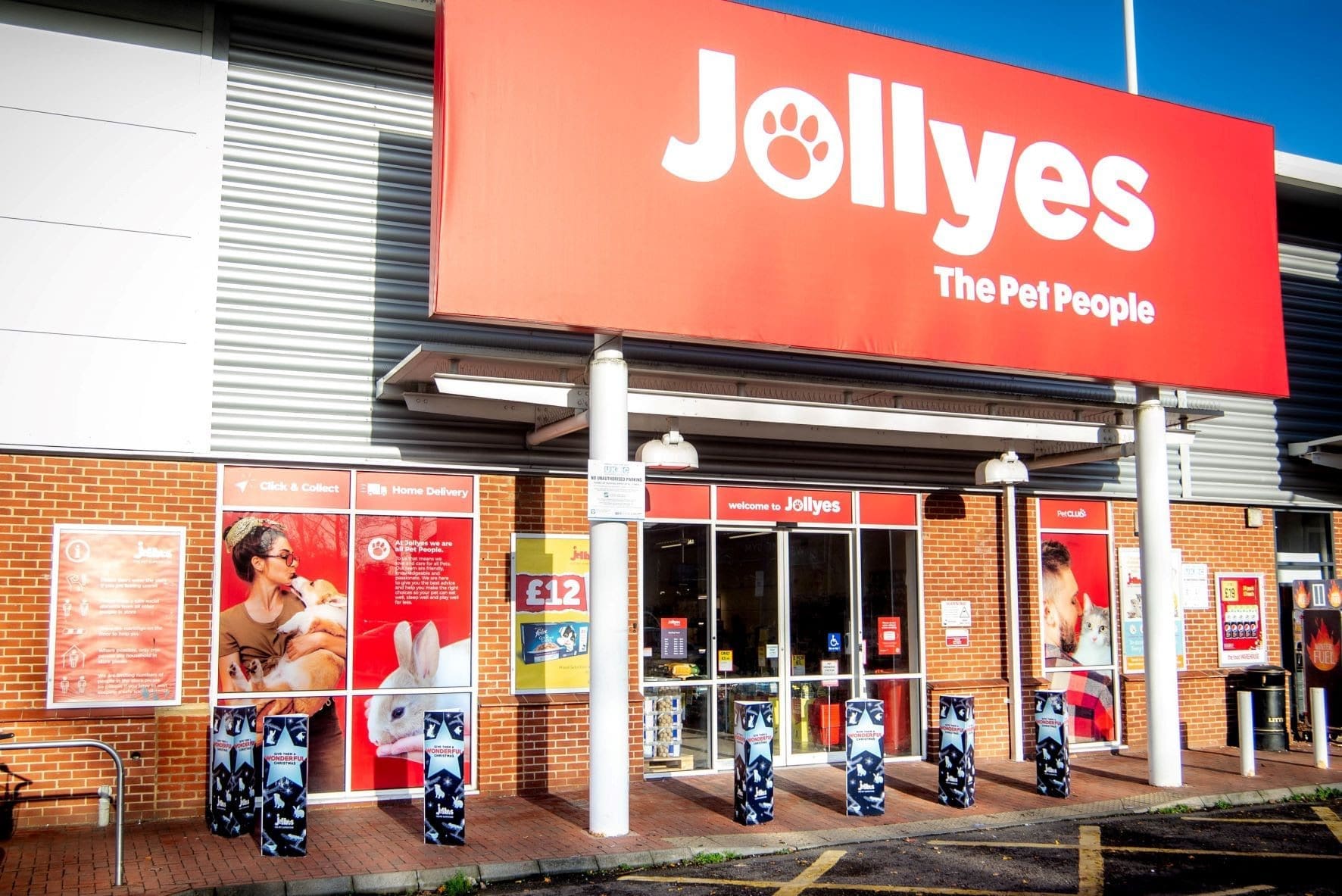 Jollyes launches poo bag competition