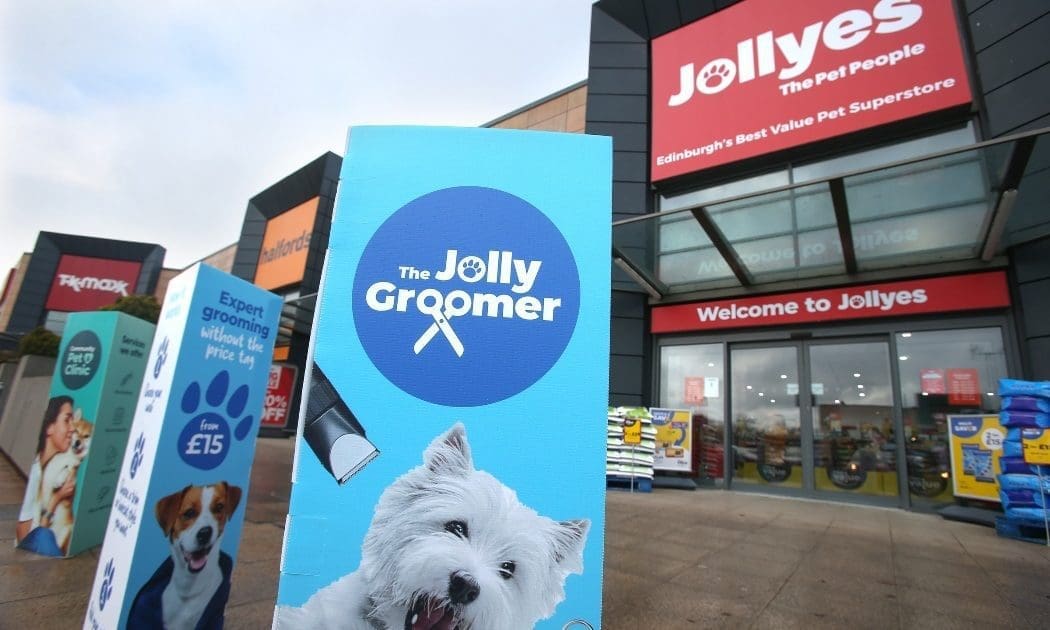 Jollyes to invest £1m to expand vet clinics