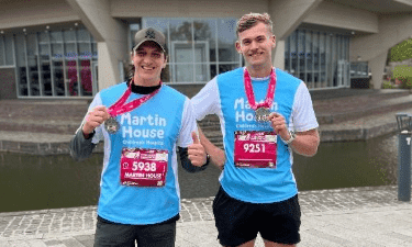 Burgess Pet care raises over £6300 for children’s hospice